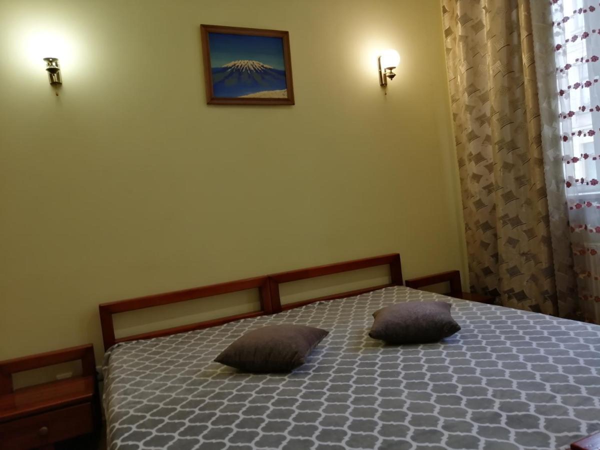 Apartament-Minihotel Elpida Lwów Zewnętrze zdjęcie