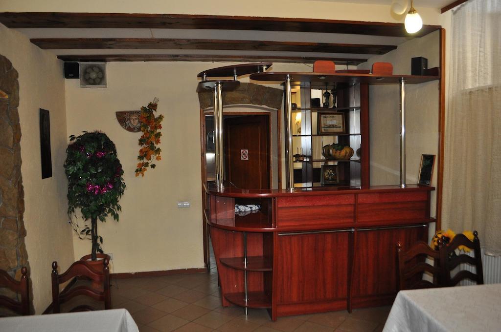 Apartament-Minihotel Elpida Lwów Zewnętrze zdjęcie